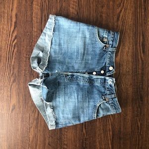 Levi’s Jean Shorts